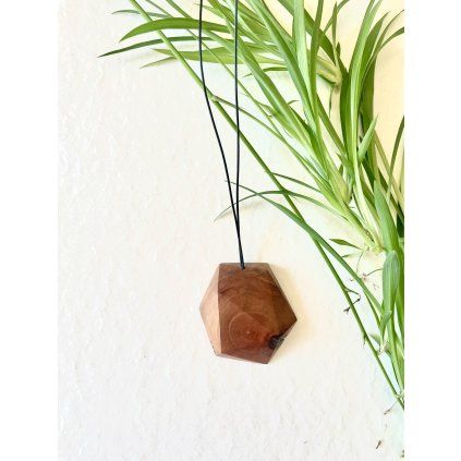 Náhrdelník JAM Wood Hruška