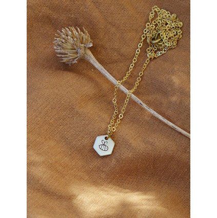 bee necklace 3 (1)
