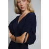appre eshop tmave modre elegantni midi saty z viskozy s rozparky a vystrihem do V 5